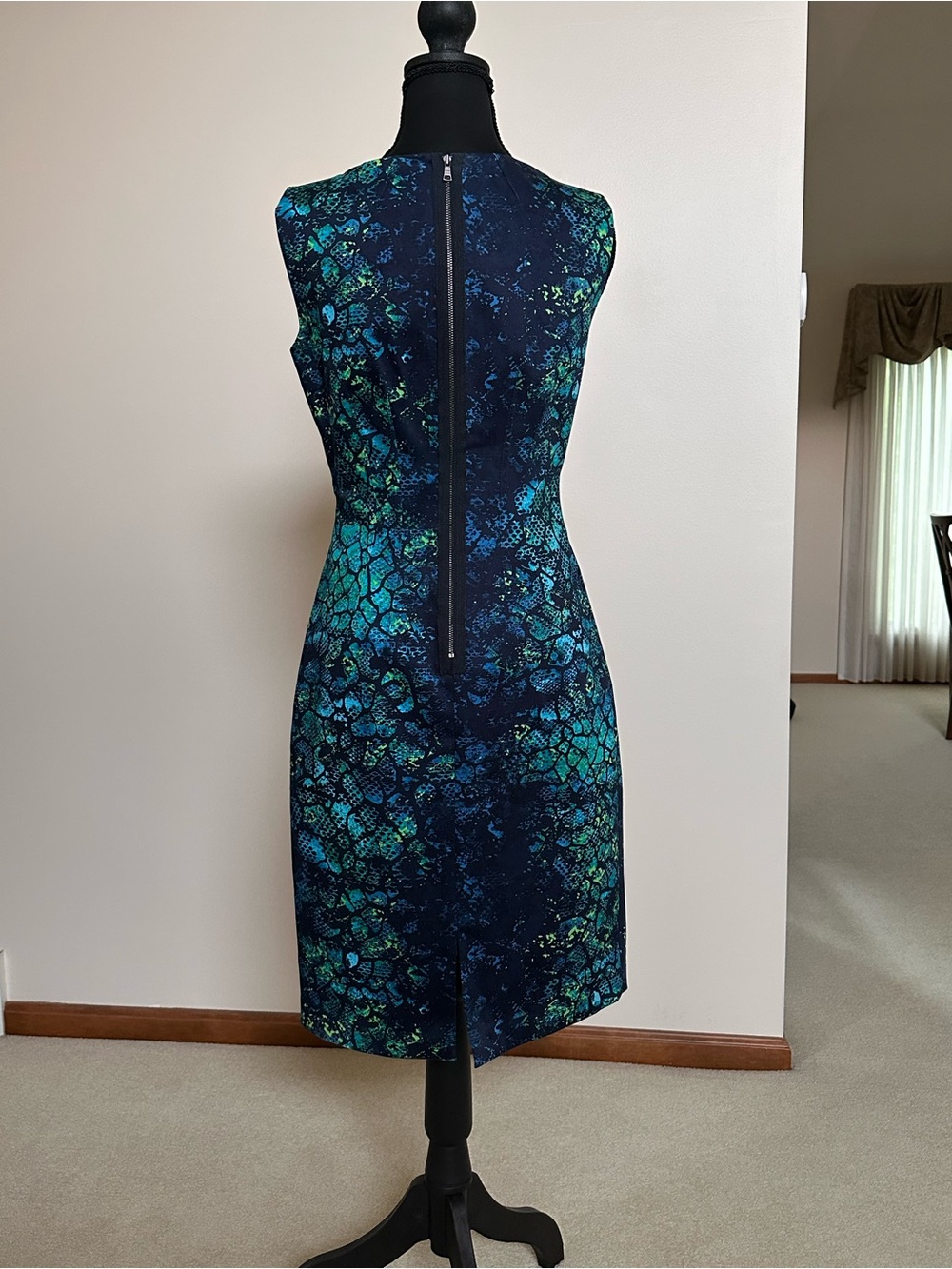 Tahari Teal and Navy Printed Sheath Dress - Picture 7 of 12